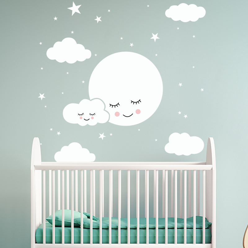 Baby Nursery Mural Wallpaper - 白漫画笑顔雲星ウォールステッカーキッズベビールーム装飾壁画寝室の壁紙ホームデカール保育園ステッカー