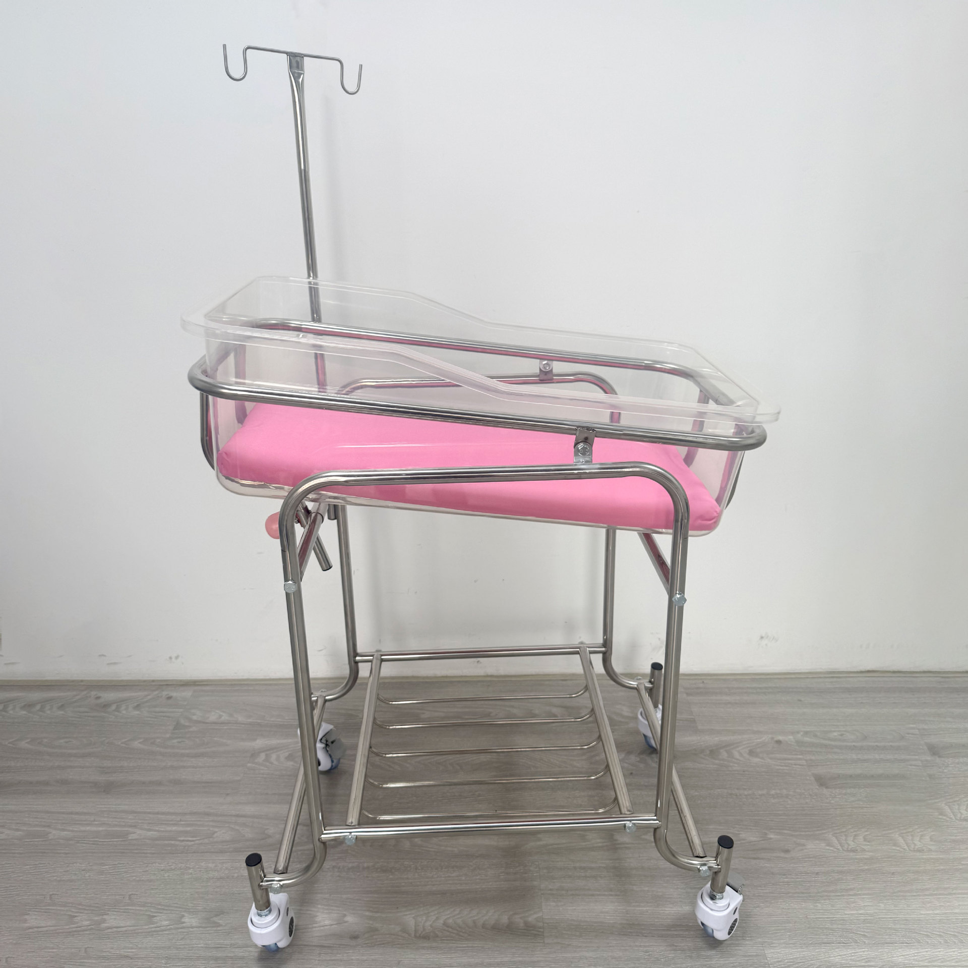 Baby Nursery Cart - ステンレス製ベビーベッドトロリー、角度調節可能、吐き戻し防止、新生児病院保育園カート